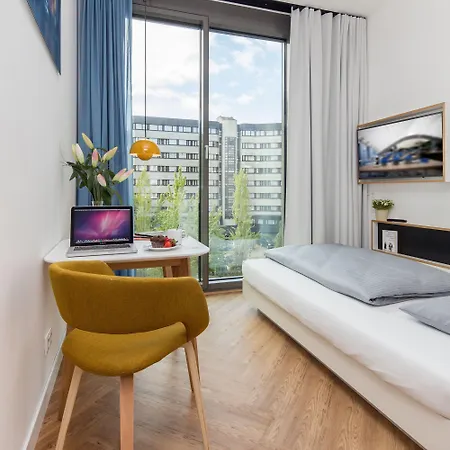 Apartmanhotel Smartments West 4*