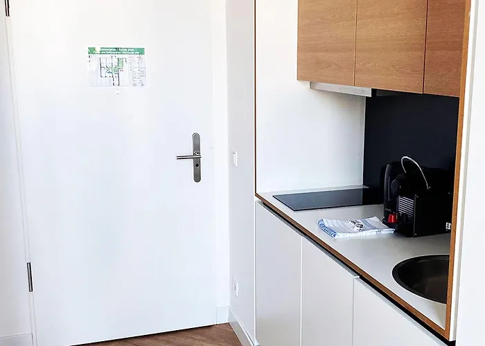 Smartments West Aparthotel 4*