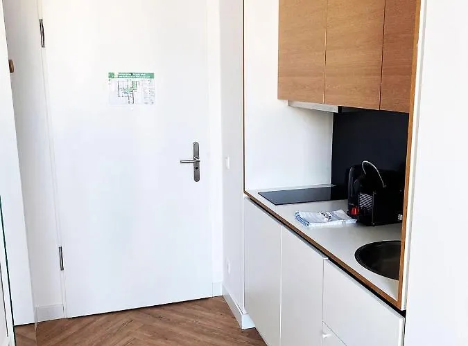 Aparthotel Smartments West 4*